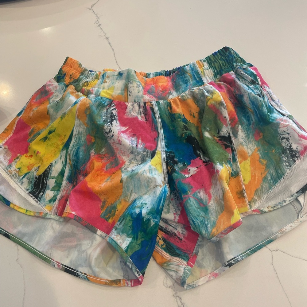 Lululemon multi color hottie shorts